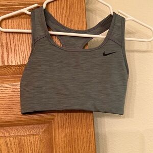Nike Women's Dri-Fit Sports Bra Size Small NWOT